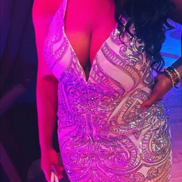 Glittery short party dress - Picture 2 of 2